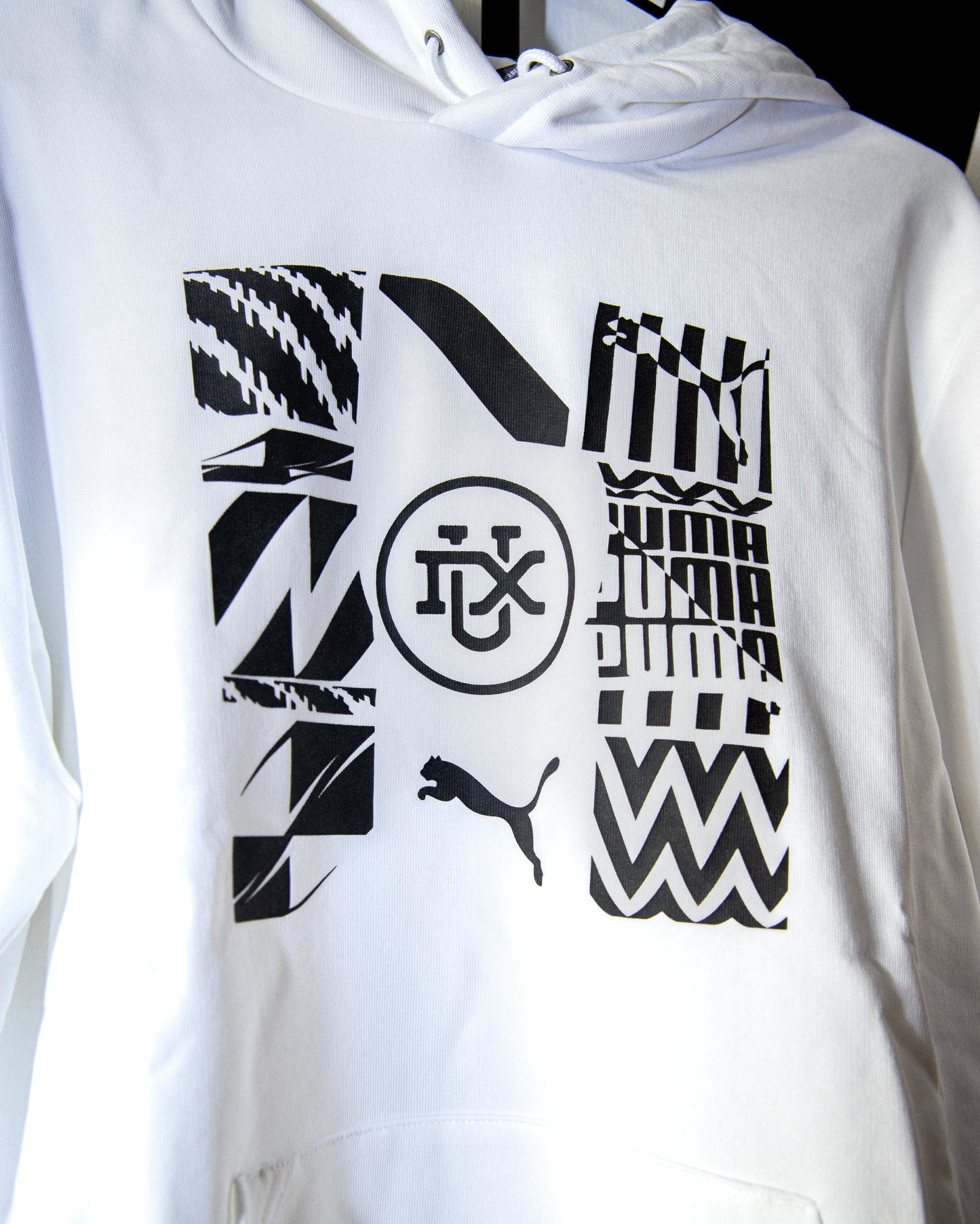 Sudadera blanca con capucha PUMA x DUX